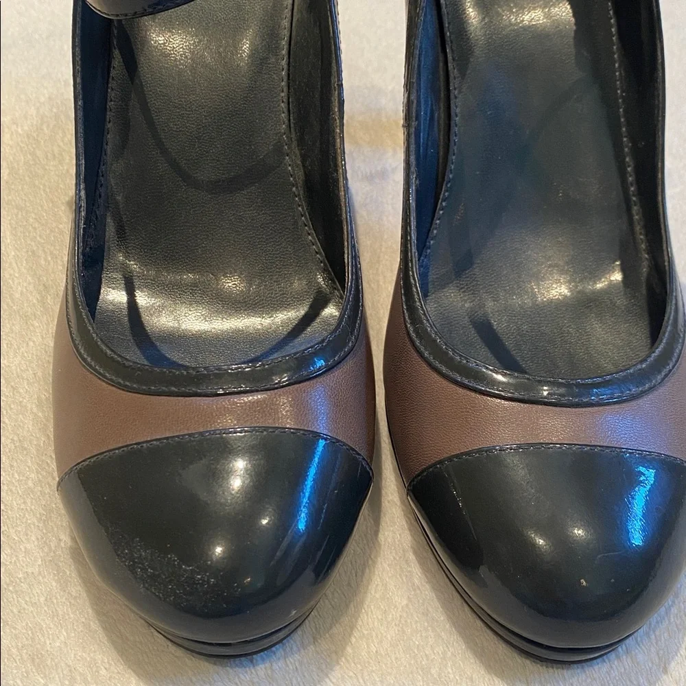 Lauren Ralph Lauren Mary Jane taupe leather gray patent platform heels Sz 8.5 - Picture 2 of 9
